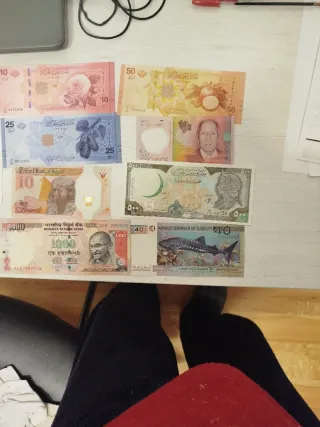 Lote de Billetes Extranjeros