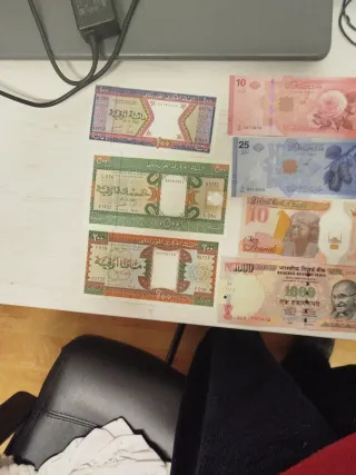 Lote de Billetes Extranjeros