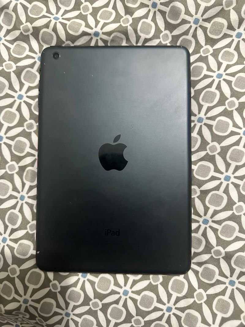 Lote 3 iPads y 2 Tablets Blancas afbeelding 5