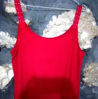 Vestito rosso con pois