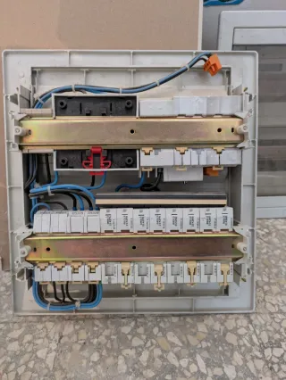 Quadro elettrico Merlin Gerin