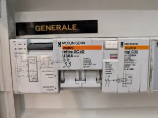 Quadro elettrico Merlin Gerin