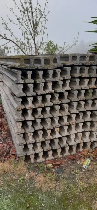 Vigas de hormigón 3.50m 15E cada una