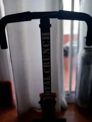 Banco abdominales y Total Crunch