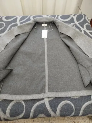 Abrigo Zara Oversize Talla XL Gris