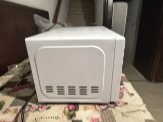 Microondas OK. Blanco