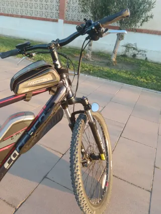 Bicicleta Eléctrica Carrera