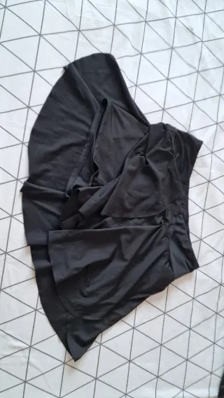 Falda pantalón con volantes