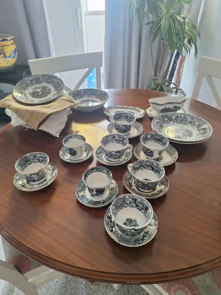 Vajilla La Cartuja Negra