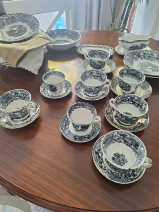 Vajilla La Cartuja Negra