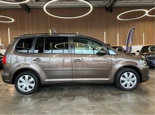 Volkswagen Touran 2011