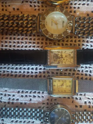 Lotto 6 orologi per pezzi di ricambio