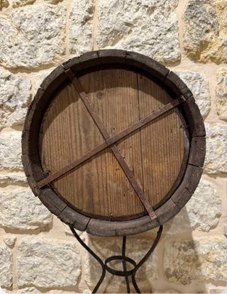 Recipiente antico legno e ferro