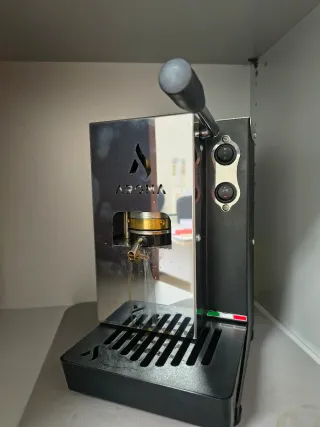 Macchina caffè cialde AROMA utilizzata pochissimo