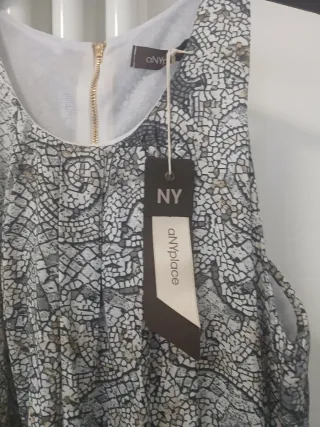 Abito fantasia geometrica