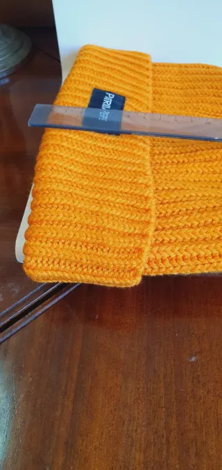 Cappello arancio Patrizia Pepe