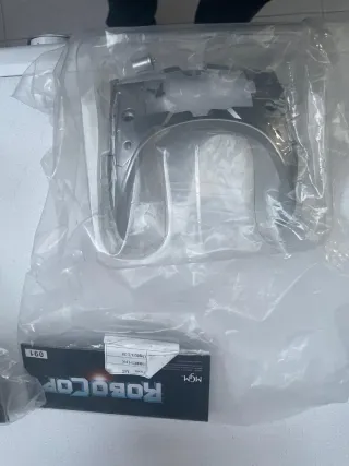 Maqueta Robocop Construye el Legendario