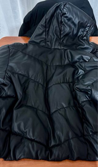 Abrigo acolchado negro talla L