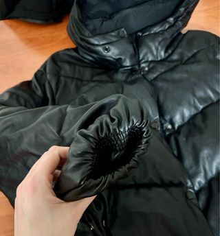 Abrigo acolchado negro talla L