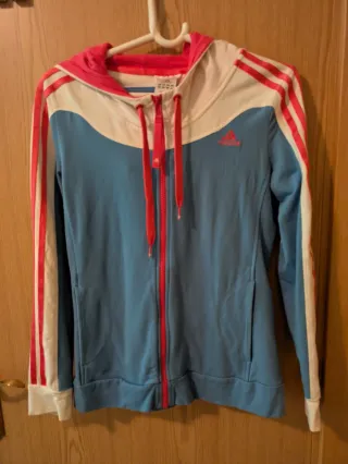Sudadera Adidas con capucha y cremallera