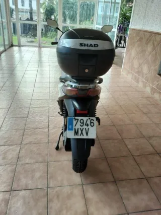 Moto Eléctrica Ionik Velar Blanca