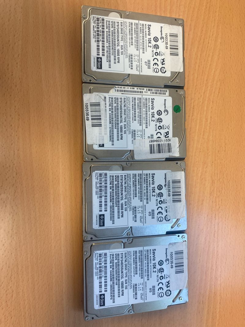 4 Discos Duros Seagate SAS Savvio 10K.2