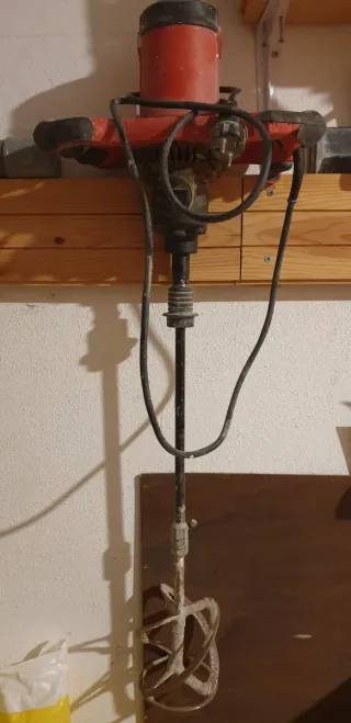 Batidora industrial marca Rubi para construcción