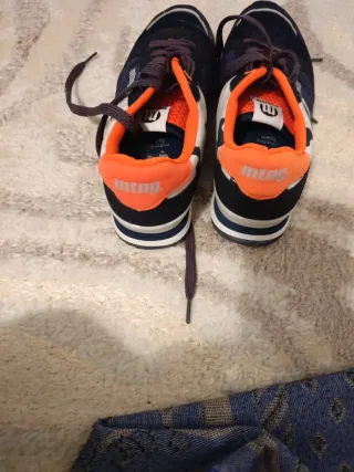 Sneakers sportive MTNG blu e arancione