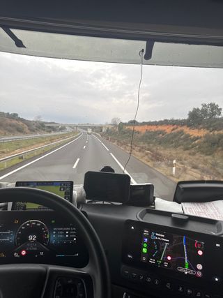 Se necesita 2 conductor