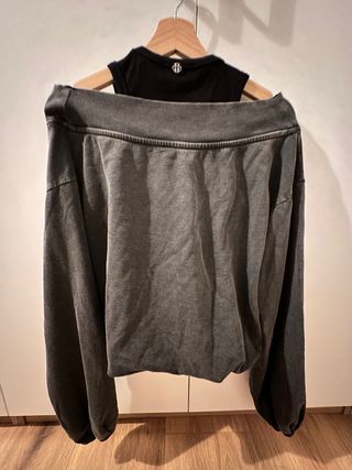 Sudadera gris 2 piezas pedrería
