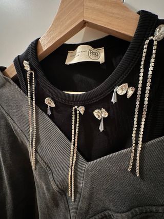 Sudadera gris 2 piezas pedrería