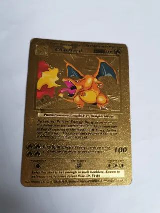 Carta Pokémon Charizard non ufficiale