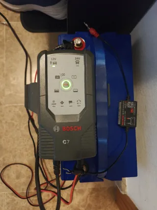 Batería Ultracell 12V 100AH VRLA