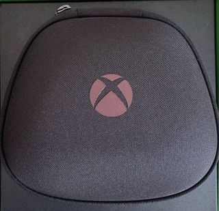 Mando Xbox Elite Series 2 DOOM Edición Limitada