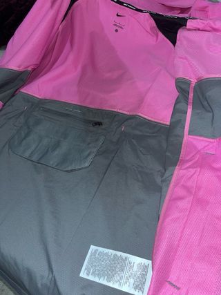 Chaqueta Nike Running Gris y Rosa fushia