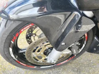 Honda CBR 600 F Negra