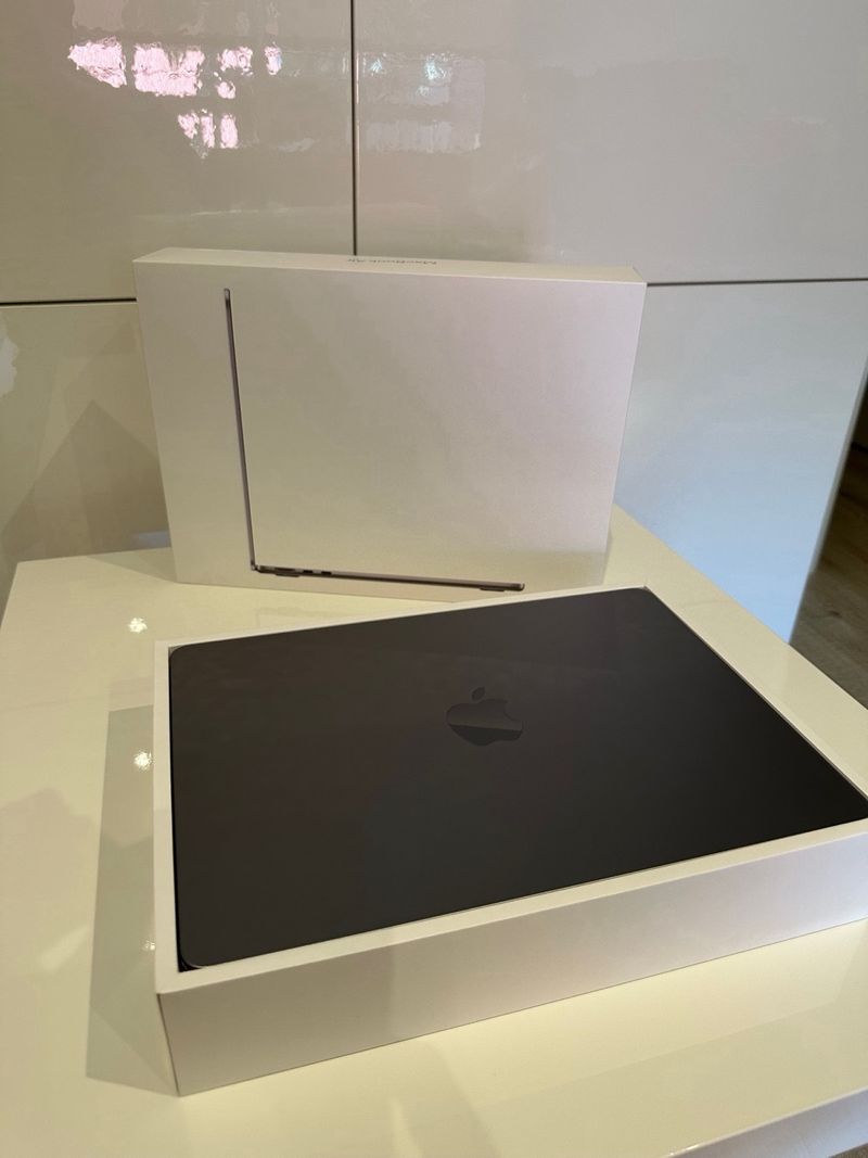 MacBook Air M2 Gris 13” Gris ESTA SEMANA 799€ afbeelding 8