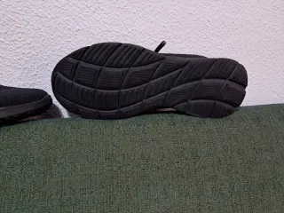 Sneakers da uomo nere