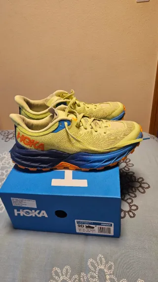 Hoka Speedgoat 5 Talla 42 2/3