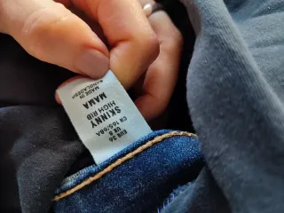 Pantalones premamá negros y azules