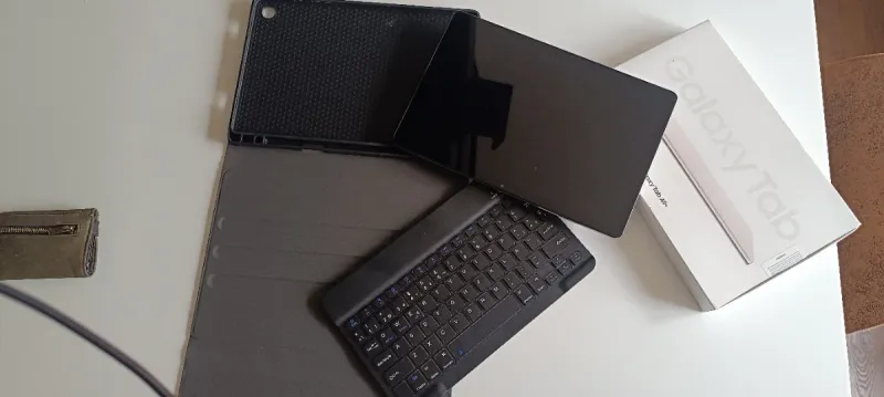 Samsung Galaxy Tab A9+ Sin Uso afbeelding 2