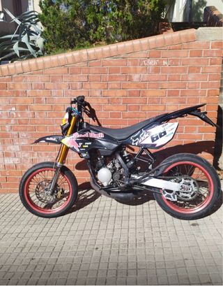 Beta RRT 49cc top negro 80cc URGE