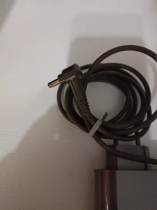 Cargador Dyson V10, V11 y V15 Original