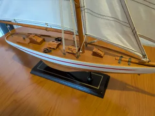 Maqueta velero de madera Columbia America's Cup