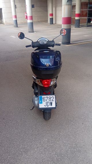 Piaggio Liberty 125 Scooter Negra/Azul