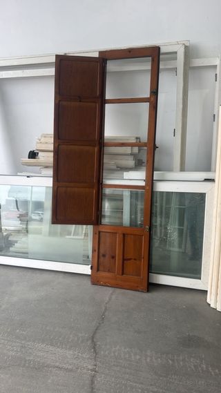 Puerta madera con cristal 54x210