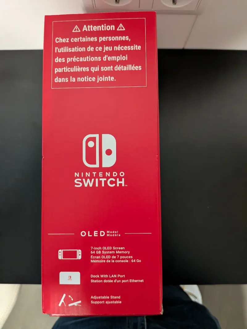 Nintendo Switch OLED Blanca y Negra afbeelding 3