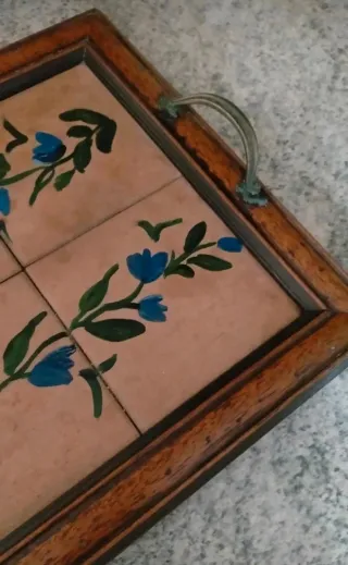 Vassoio legno dipinto a mano con fiori