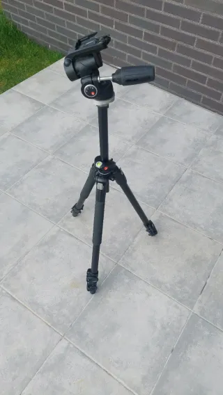 Trípode y rótula Manfrotto