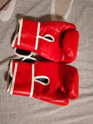 Guantes de boxeo rojos BONSEM